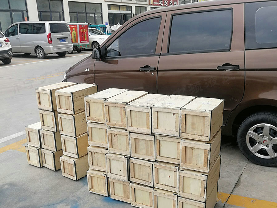 如何解决马达回转无力的问题